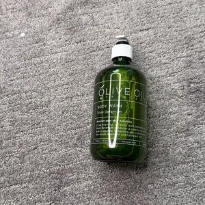 Green Olive Oil Body Wash rose geranium scent
